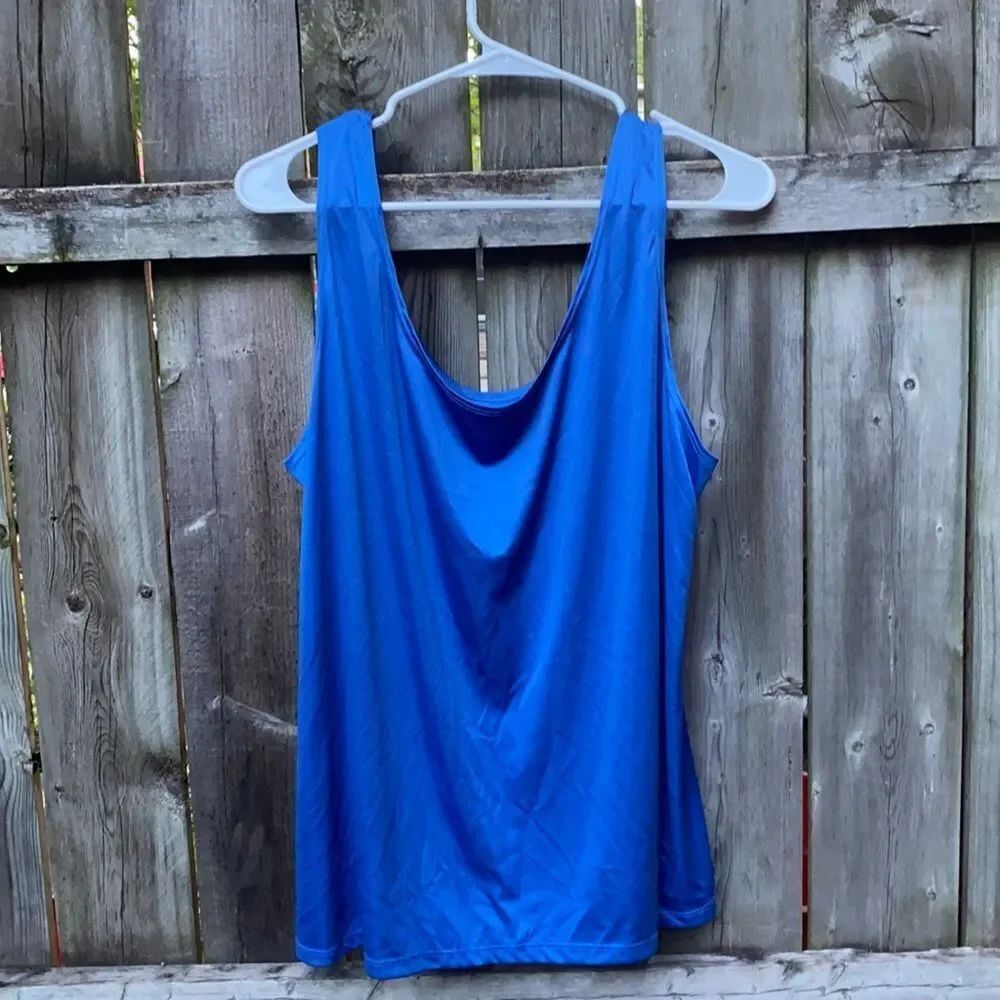 Satin blue tank top sz. XL